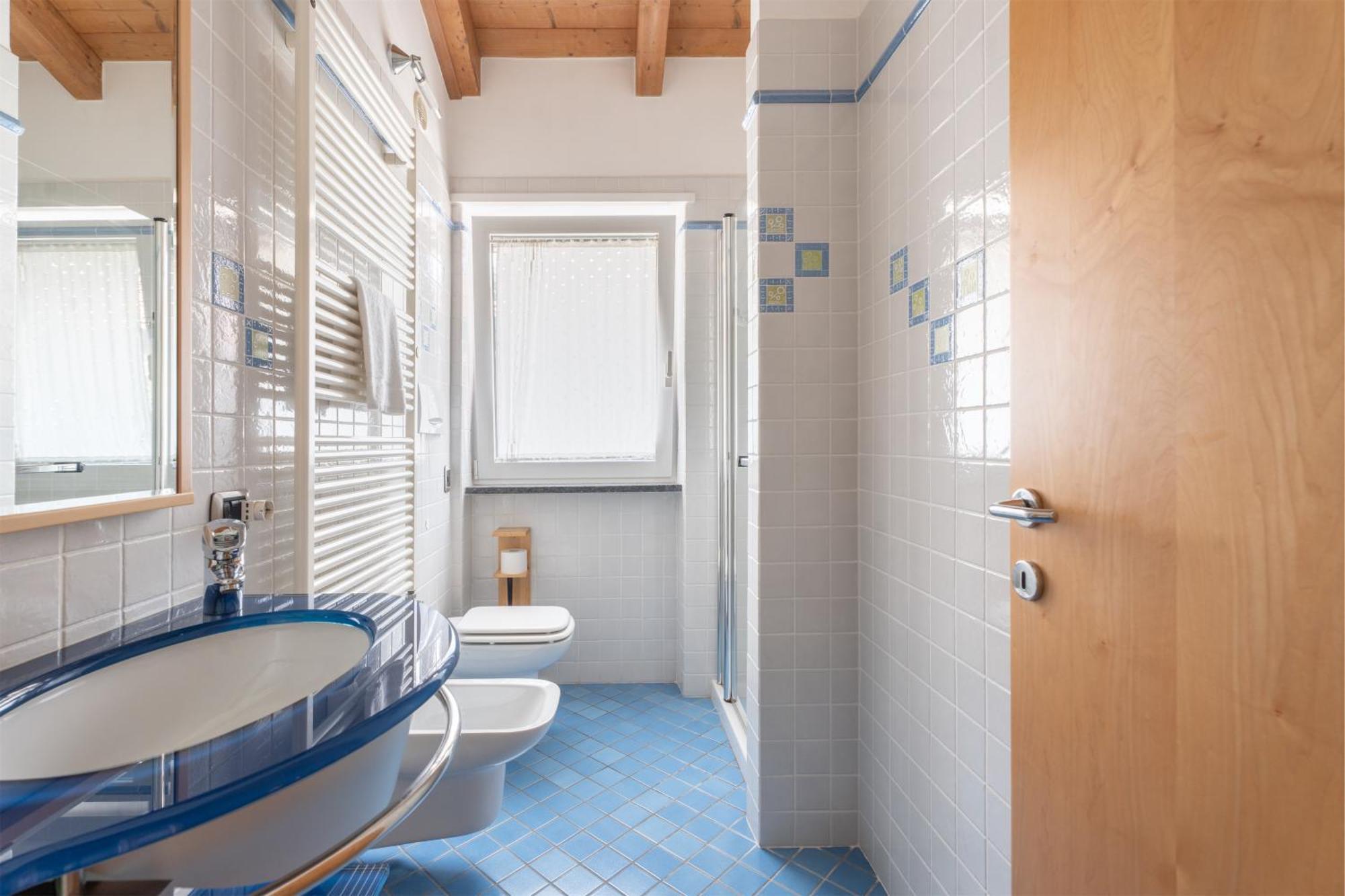 Be & Being - Katja Apartment Riva del Garda Bagian luar foto