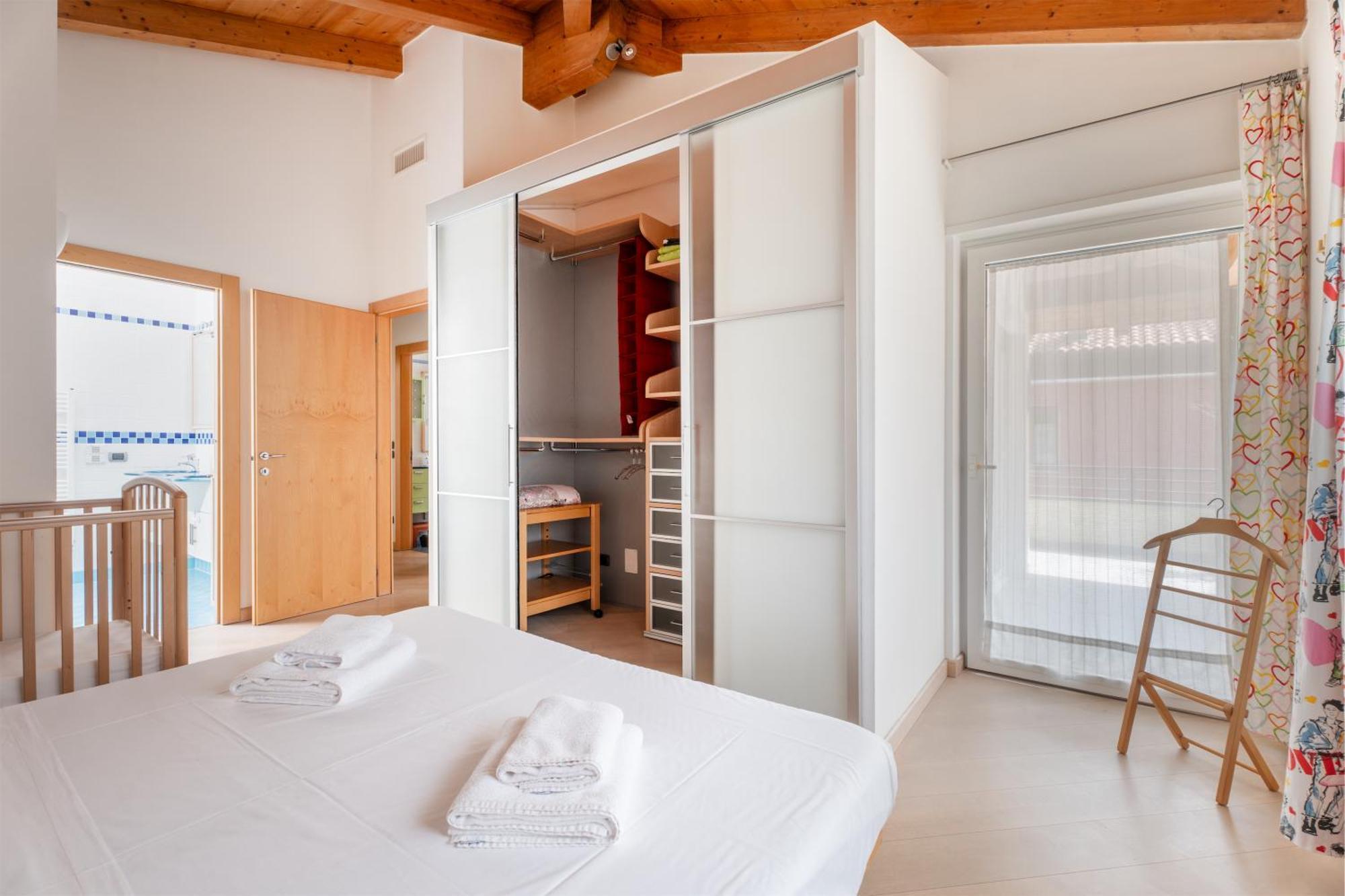 Be & Being - Katja Apartment Riva del Garda Bagian luar foto