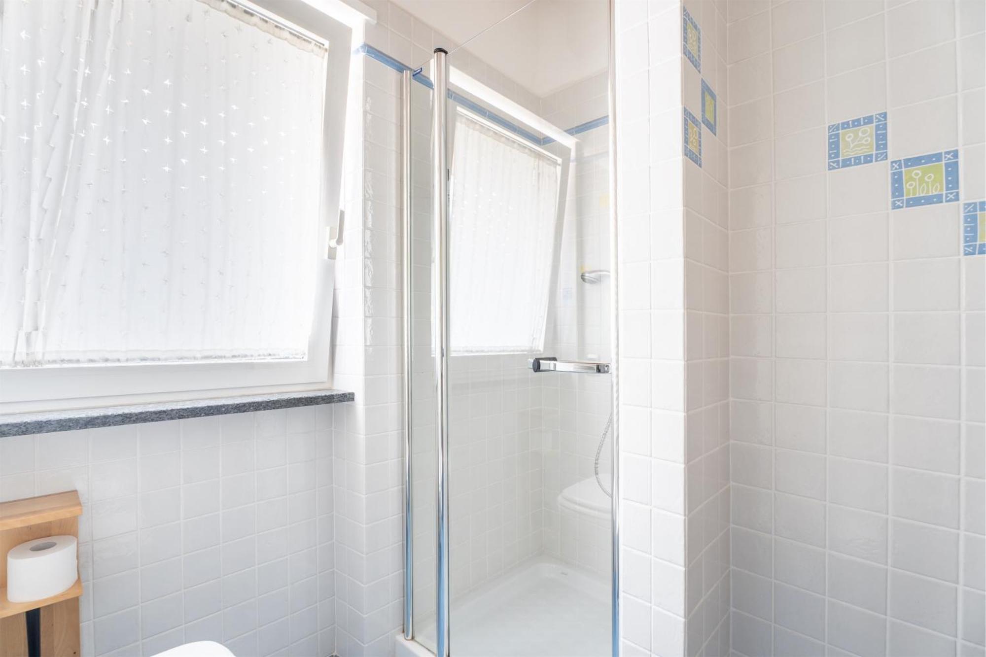 Be & Being - Katja Apartment Riva del Garda Bagian luar foto